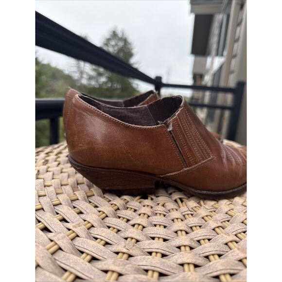 Vintage Guess by Georges Marciano Women’s Size 5.5 Brown Leather Ankle Booties - Picture 4 of 15